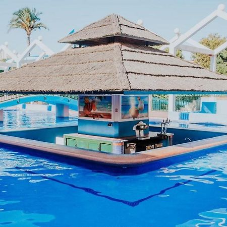 "Vive Benal Beach" Estudio 2501, Vistas Al Mar Y Parque Acuatico Беналмадена Екстериор снимка