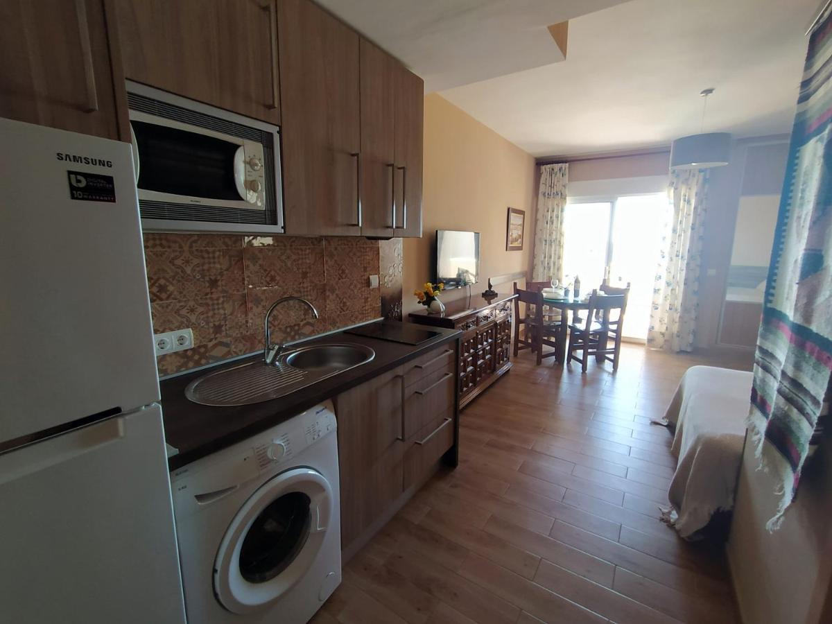 "Vive Benal Beach" Estudio 2501, Vistas Al Mar Y Parque Acuatico Беналмадена Екстериор снимка