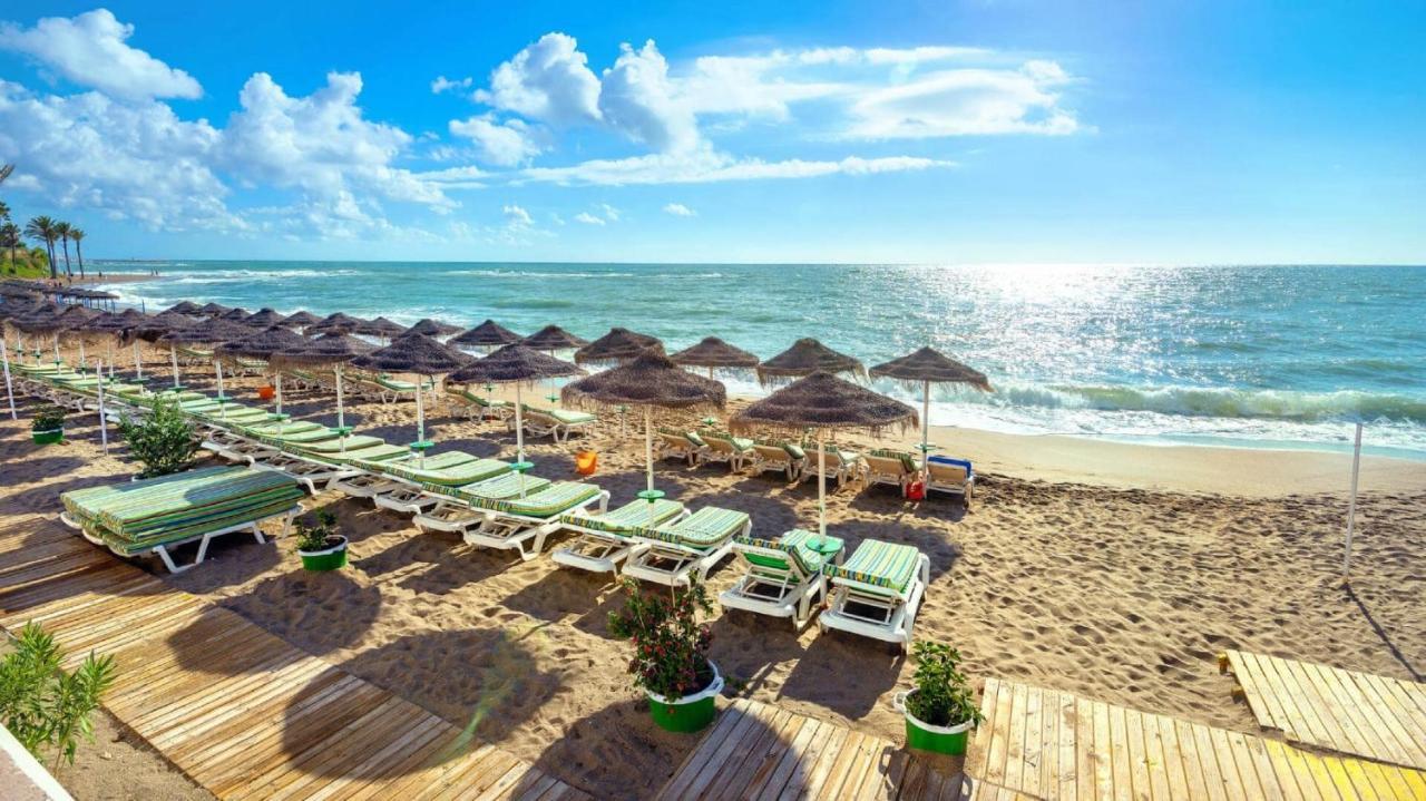 "Vive Benal Beach" Estudio 2501, Vistas Al Mar Y Parque Acuatico Беналмадена Екстериор снимка